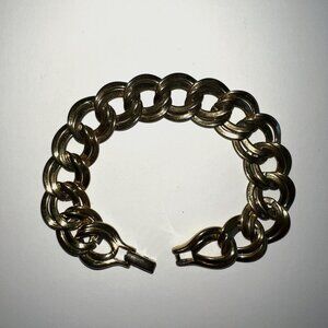 Monet gold tone link bracelet vintage